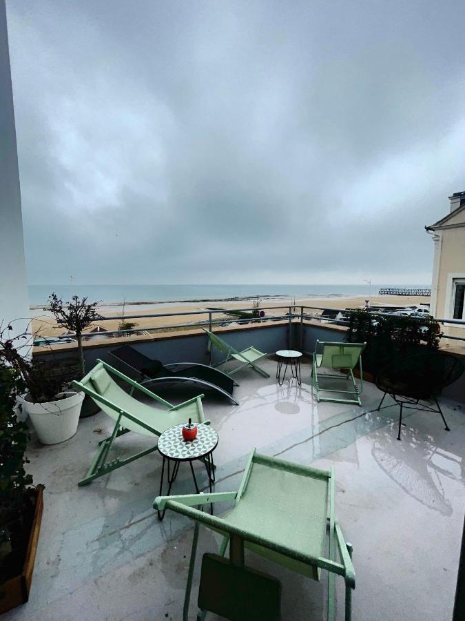 Beau Rivage Hotel-Restaurant Luc-sur-Mer Εξωτερικό φωτογραφία
