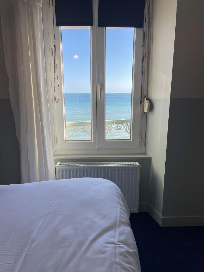 Beau Rivage Hotel-Restaurant Luc-sur-Mer Εξωτερικό φωτογραφία